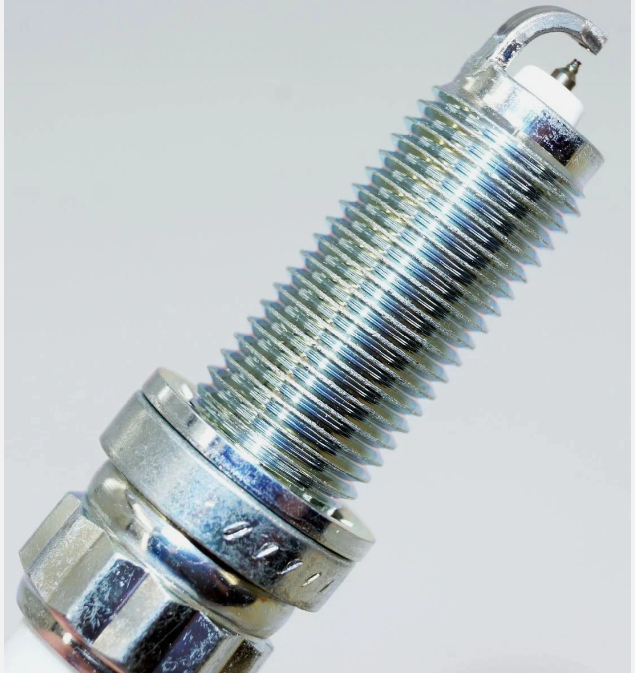 Set of 4 Genuine NGK 94201 SILZKGR8B8S Laser Iridium Spark Plugs